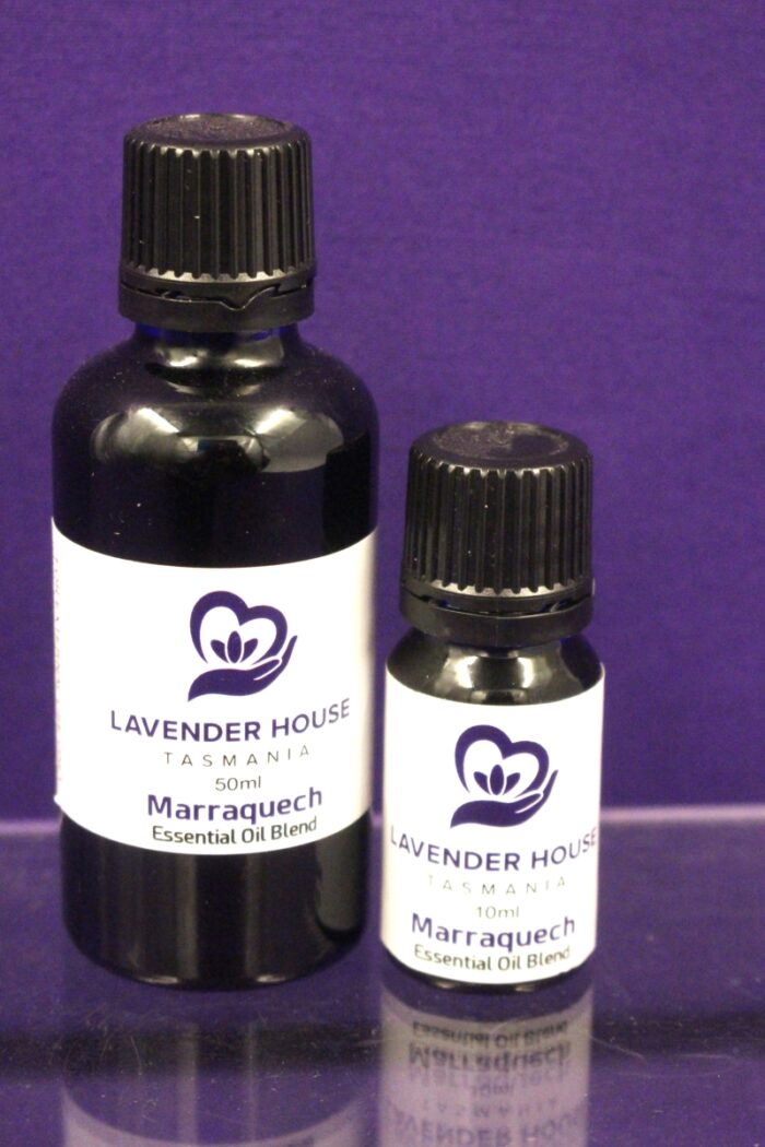 Marraquech Essential Oil Blend is a special blend of premium essential oils, with citrus, floral, woody and spicy notes. Perfect for oil diffusers to add an intoxicating scent to any room.